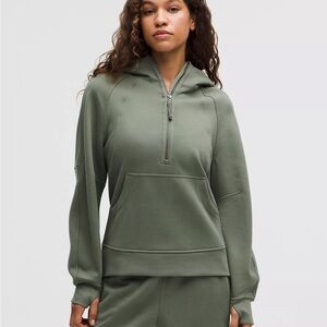 Women's Green Hoodie

Color…CRBU